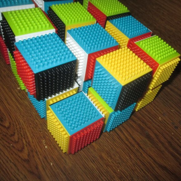 Infantino Press & Stay Sensory Blocks 12 Replacement Blocks Toy Toddler Learn - Picture 3 of 5